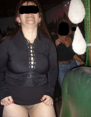 Ayette escortgirl à Morez, 39